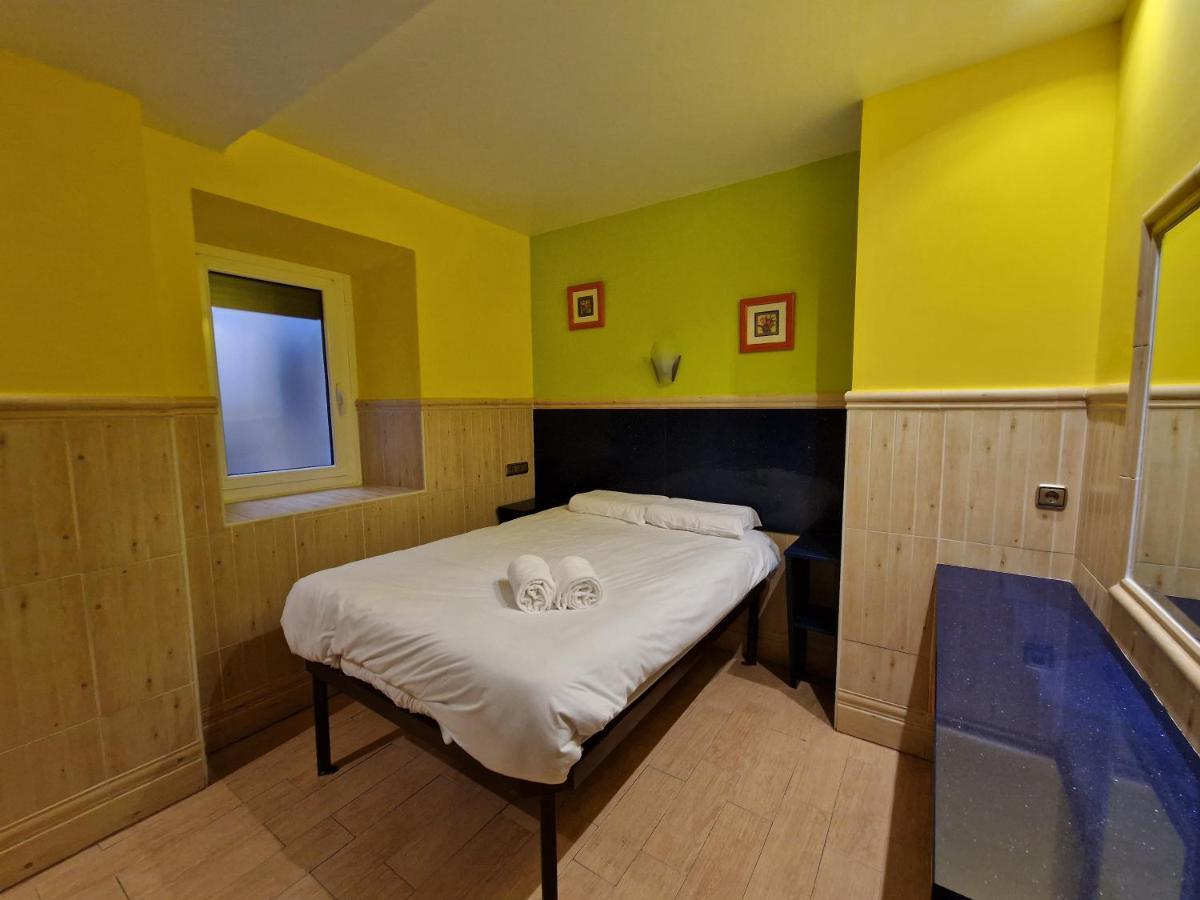 Pension Izar Bat Guesthouse San Sebastián Kültér fotó