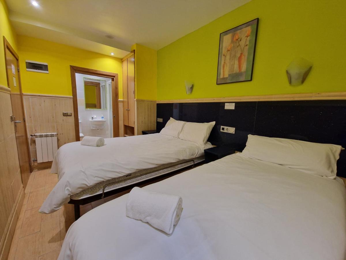 Pension Izar Bat Guesthouse San Sebastián Kültér fotó