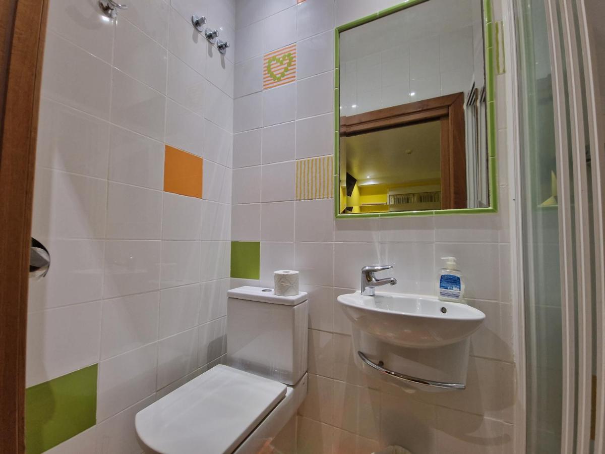 Pension Izar Bat Guesthouse San Sebastián Kültér fotó