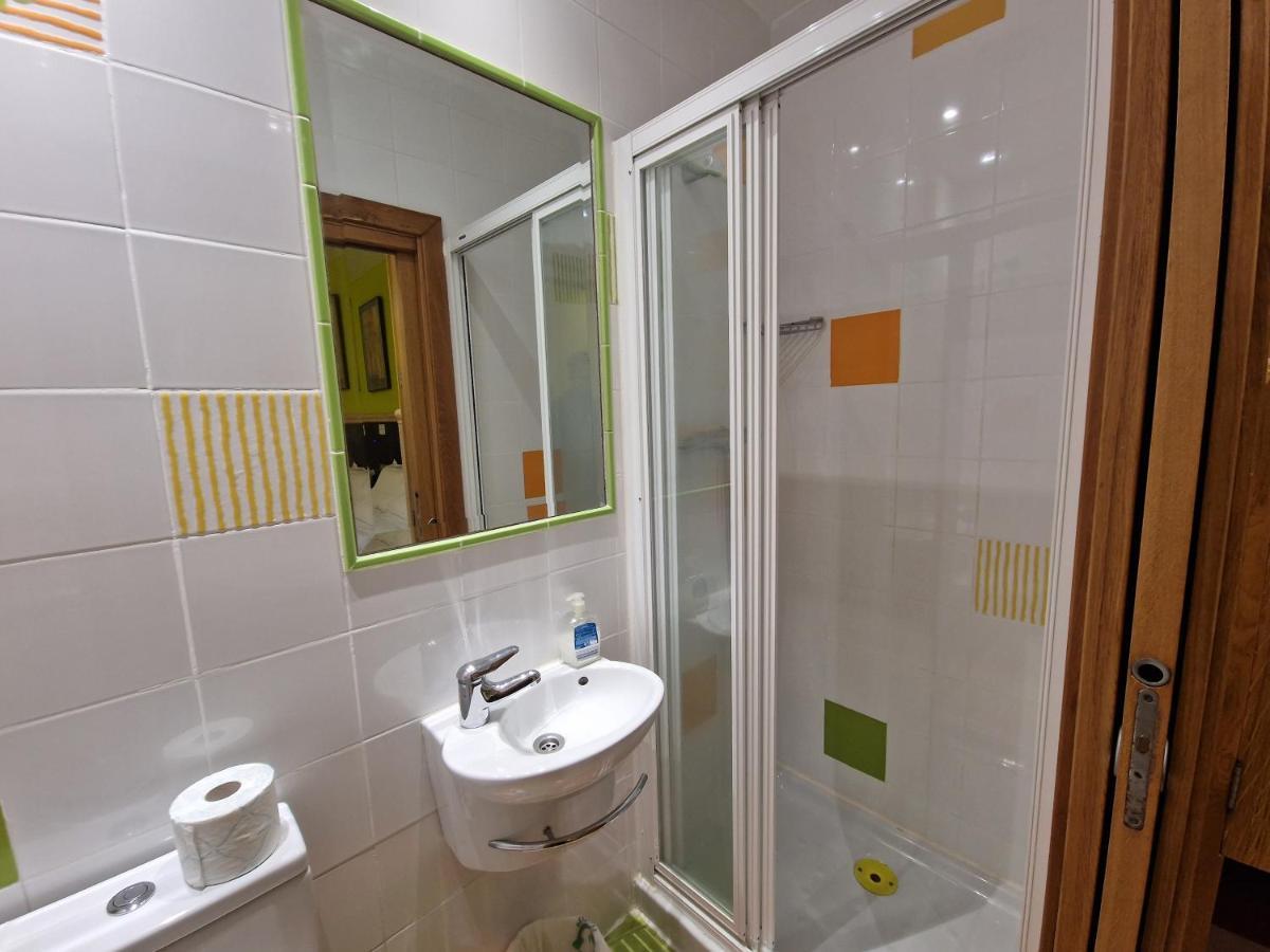 Pension Izar Bat Guesthouse San Sebastián Kültér fotó