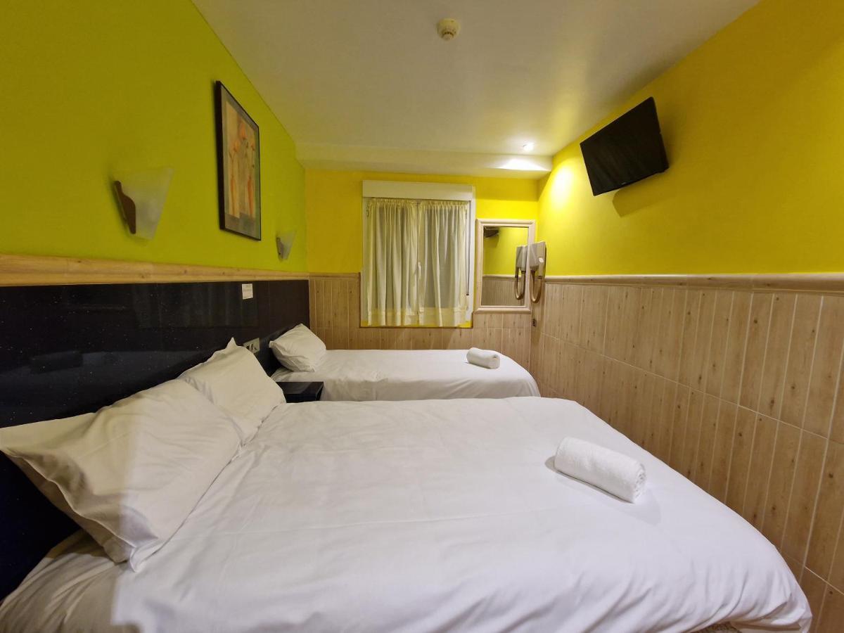 Pension Izar Bat Guesthouse San Sebastián Kültér fotó